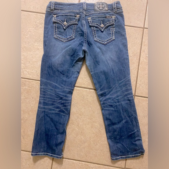 Miss Me Boyfriend Capri - Picture 2 of 4